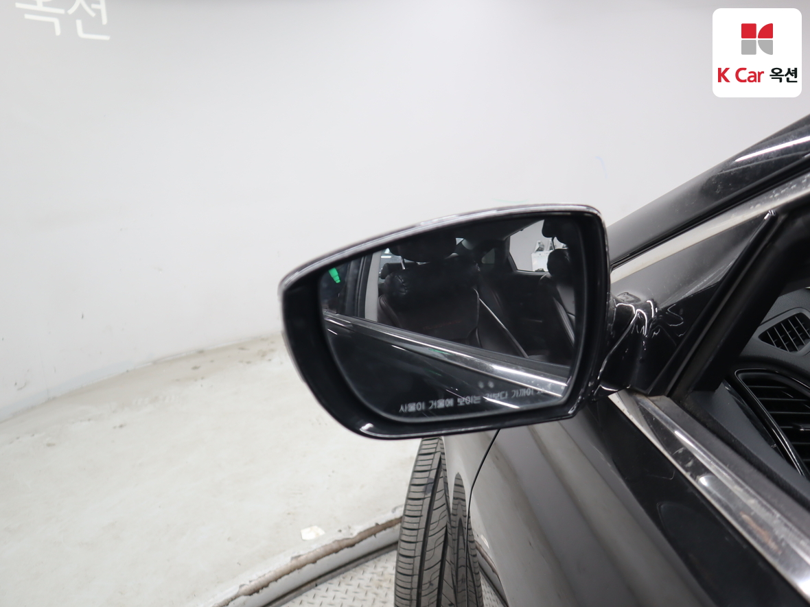 Hyundai AZERA 2016 - Image 23