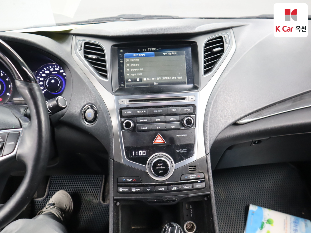 Hyundai AZERA 2016 - Image 6