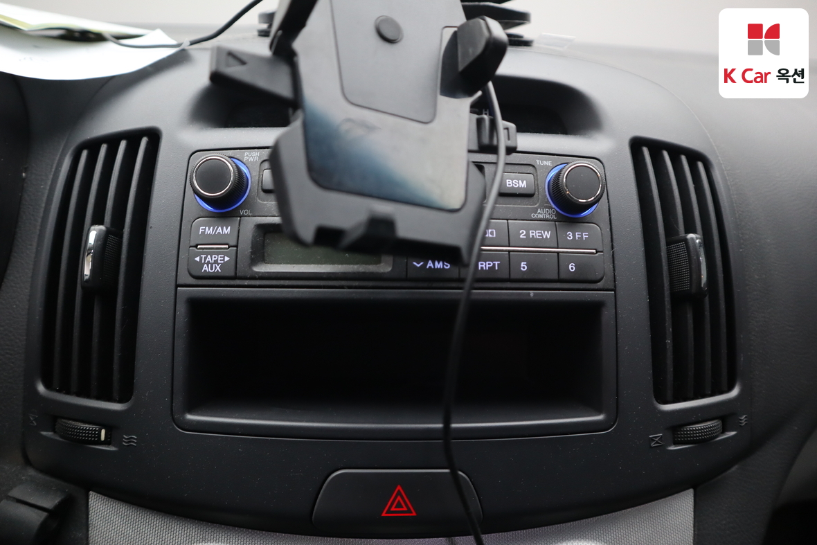 هيونداي إلانترا 2007 - صورة 13