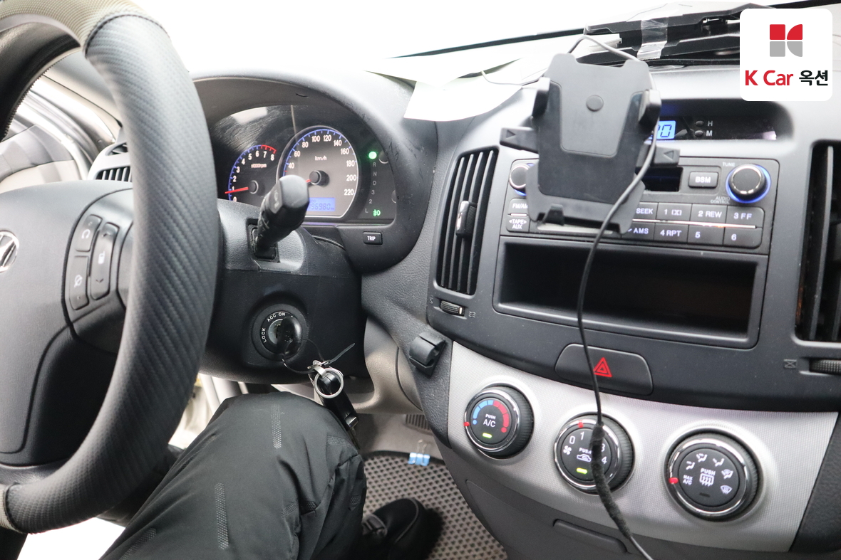 هيونداي إلانترا 2007 - صورة 11