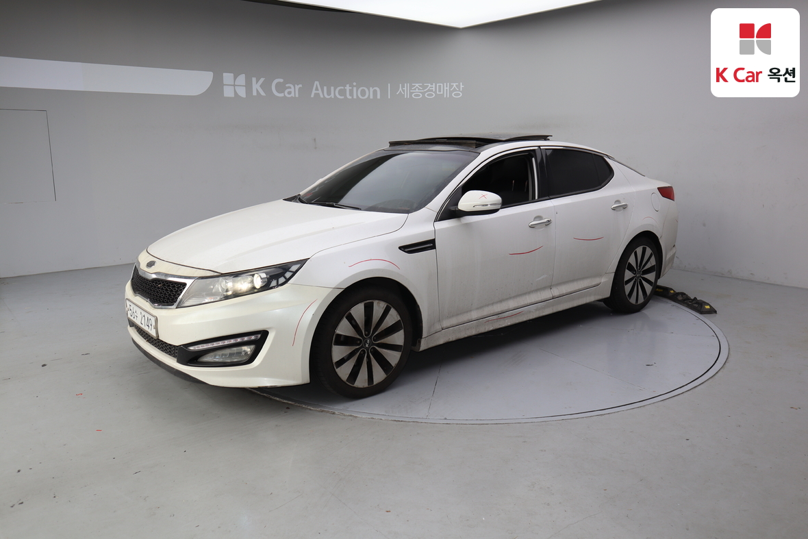 기아자동차 K5 2011 - 이미지 1