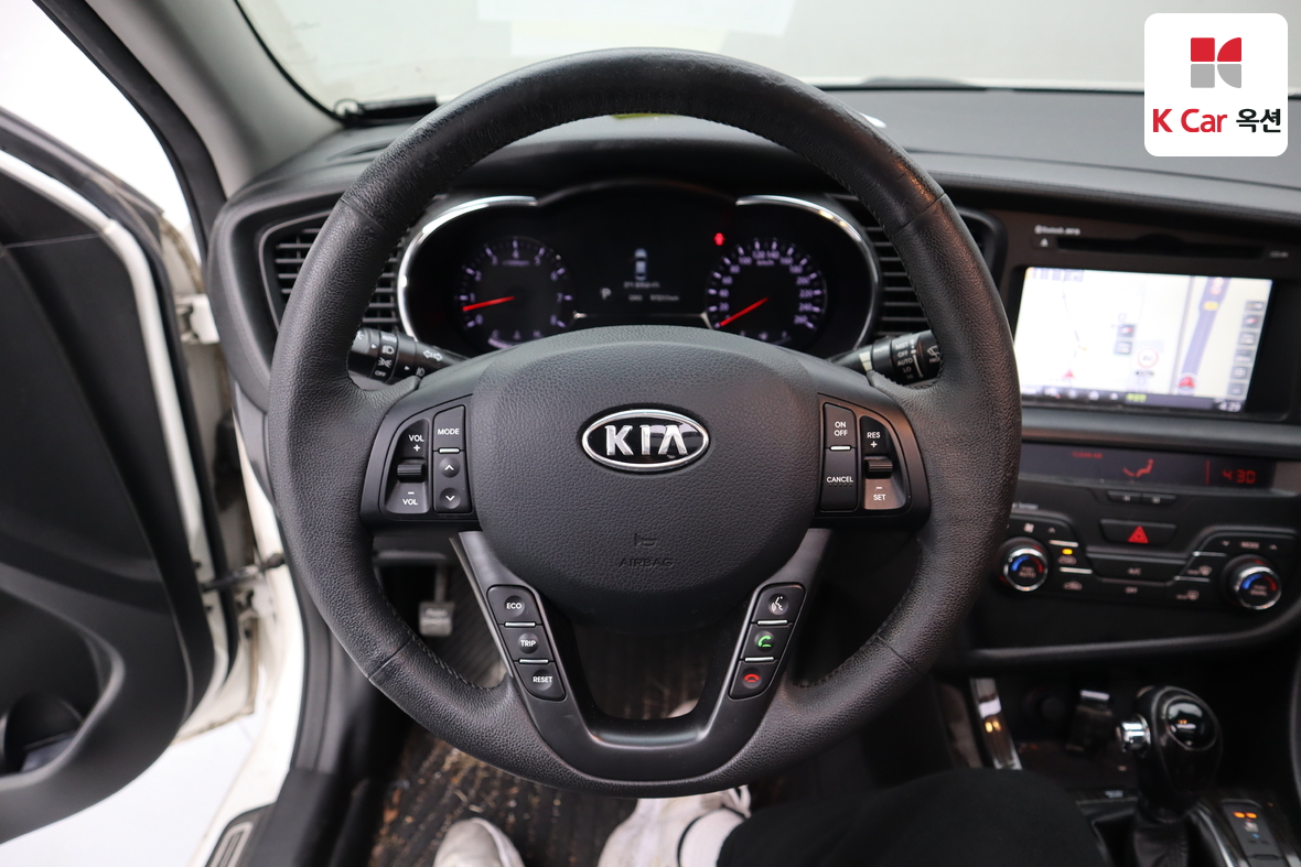 기아자동차 K5 2011 - 이미지 10