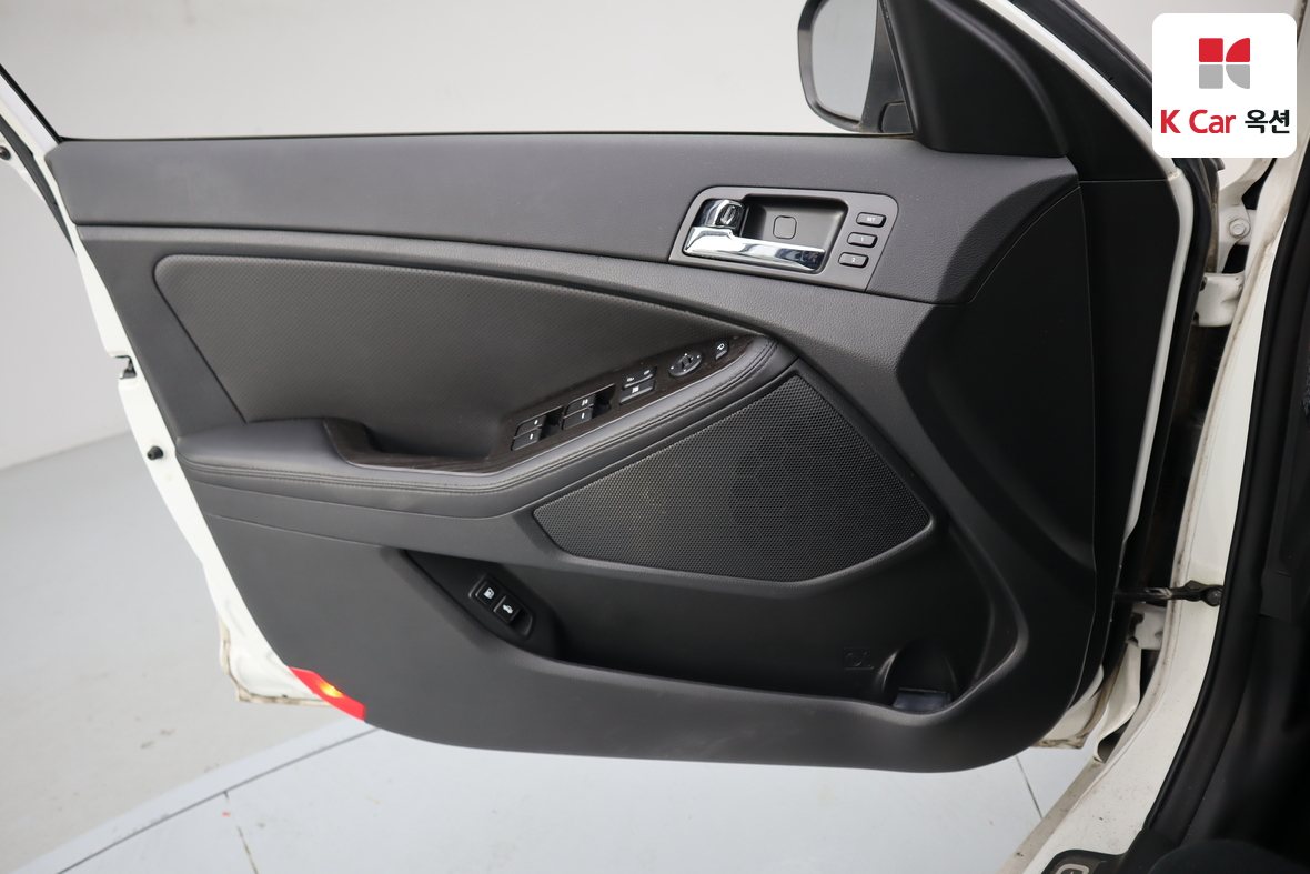 기아자동차 K5 2011 - 이미지 8