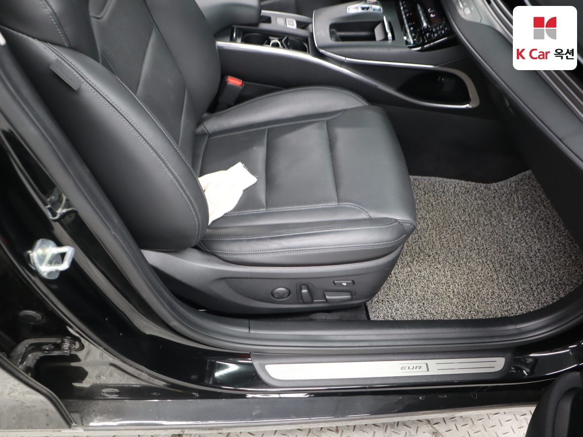 Hyundai Grandeur 2022 - Image 32