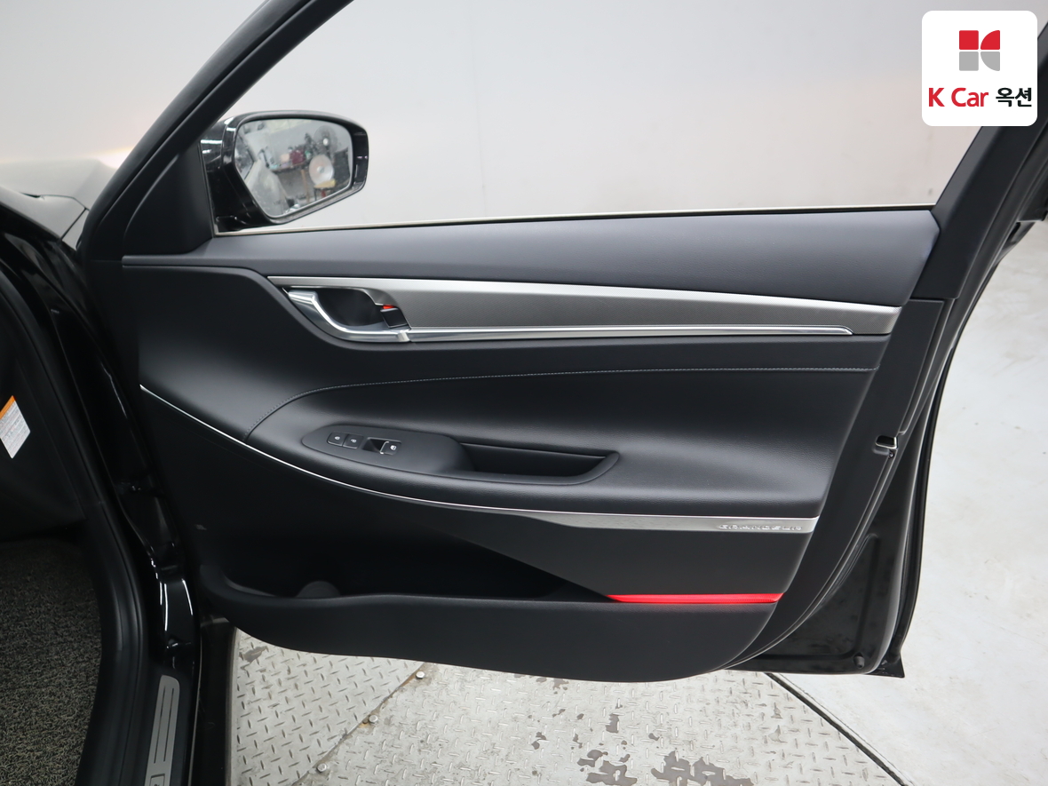 Hyundai Grandeur 2022 - Image 31