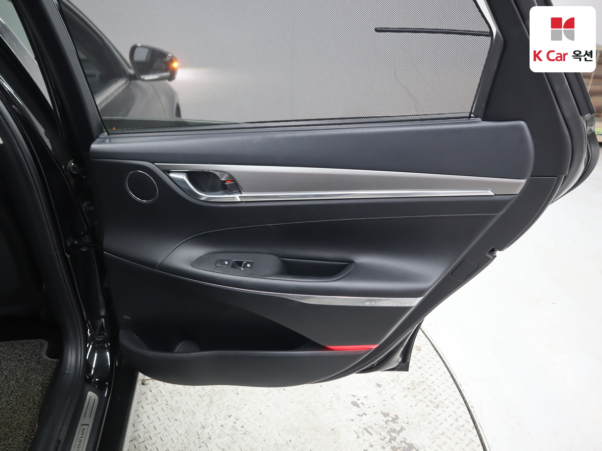 Hyundai Grandeur 2022 - Image 29