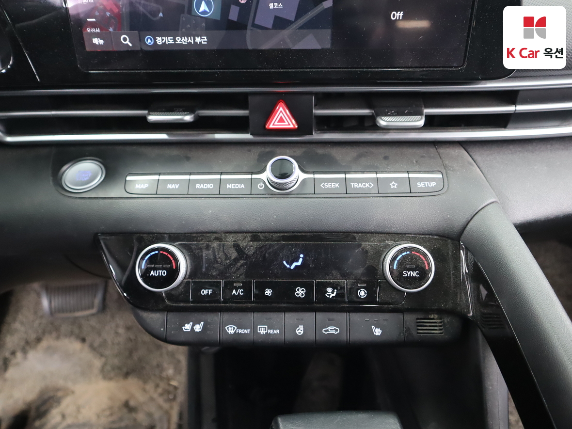 Hyundai Elantra 2022 - Image 15