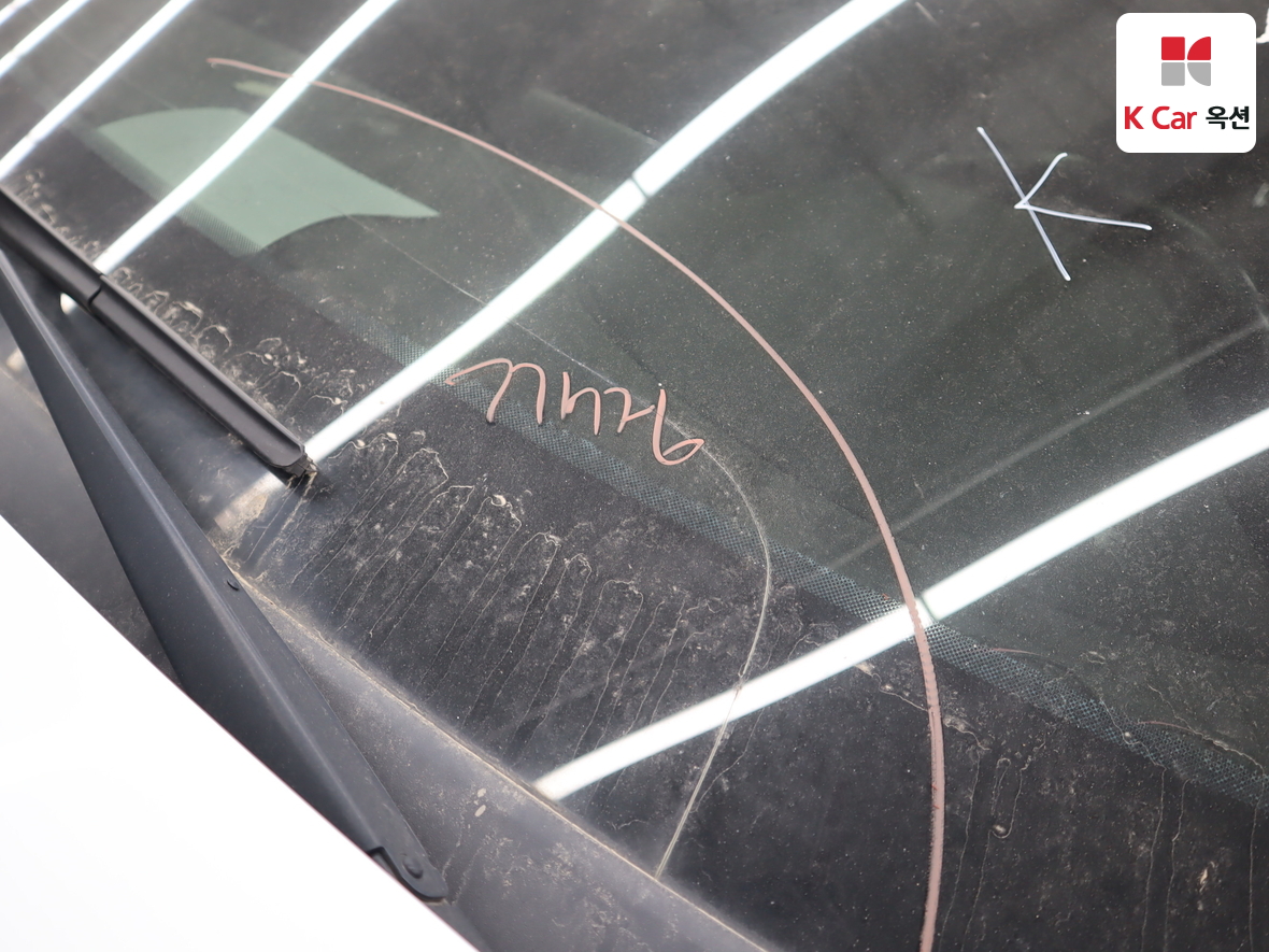 Hyundai Elantra 2022 - Image 33