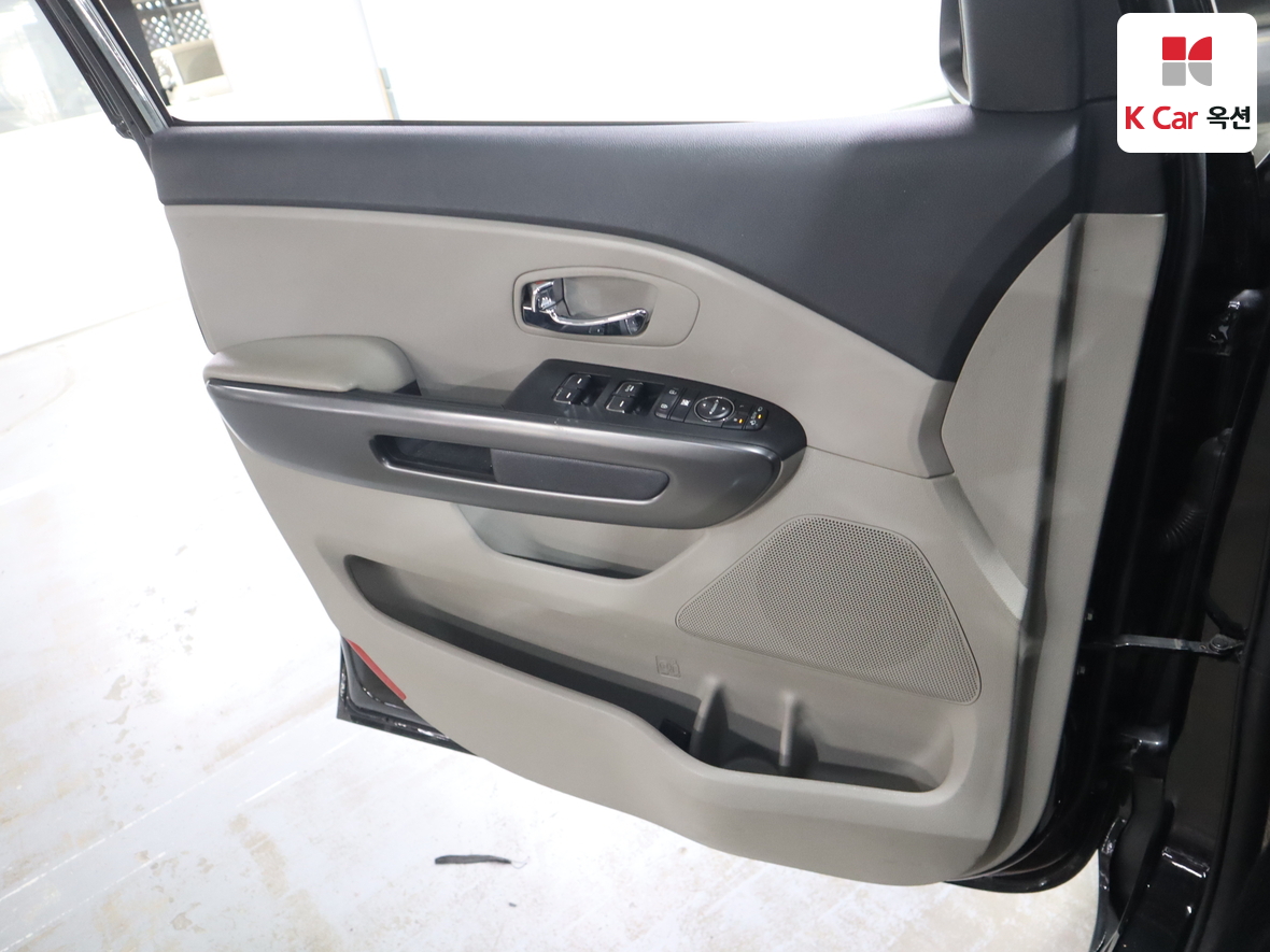 كيا نيو كارنيفال 2019 - صورة 8