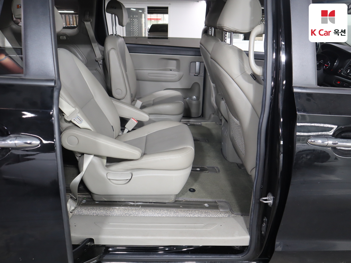 كيا نيو كارنيفال 2019 - صورة 26