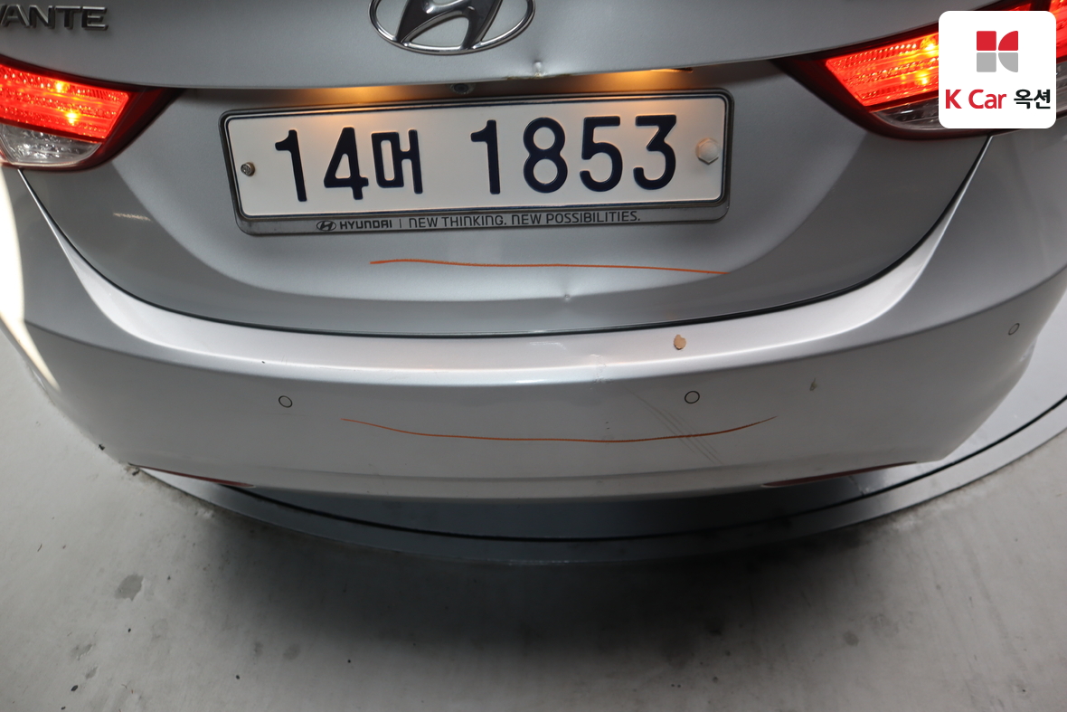 Hyundai Elantra 2011 - Image 38