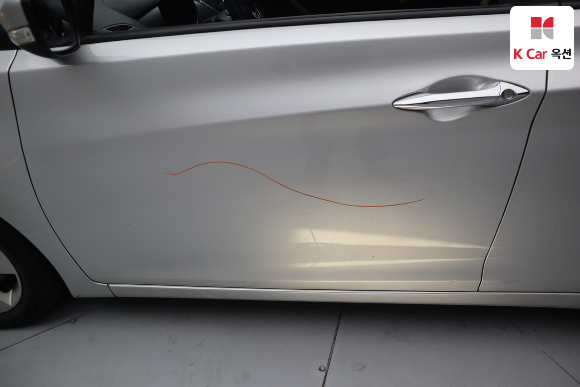 Hyundai Elantra 2011 - Image 36