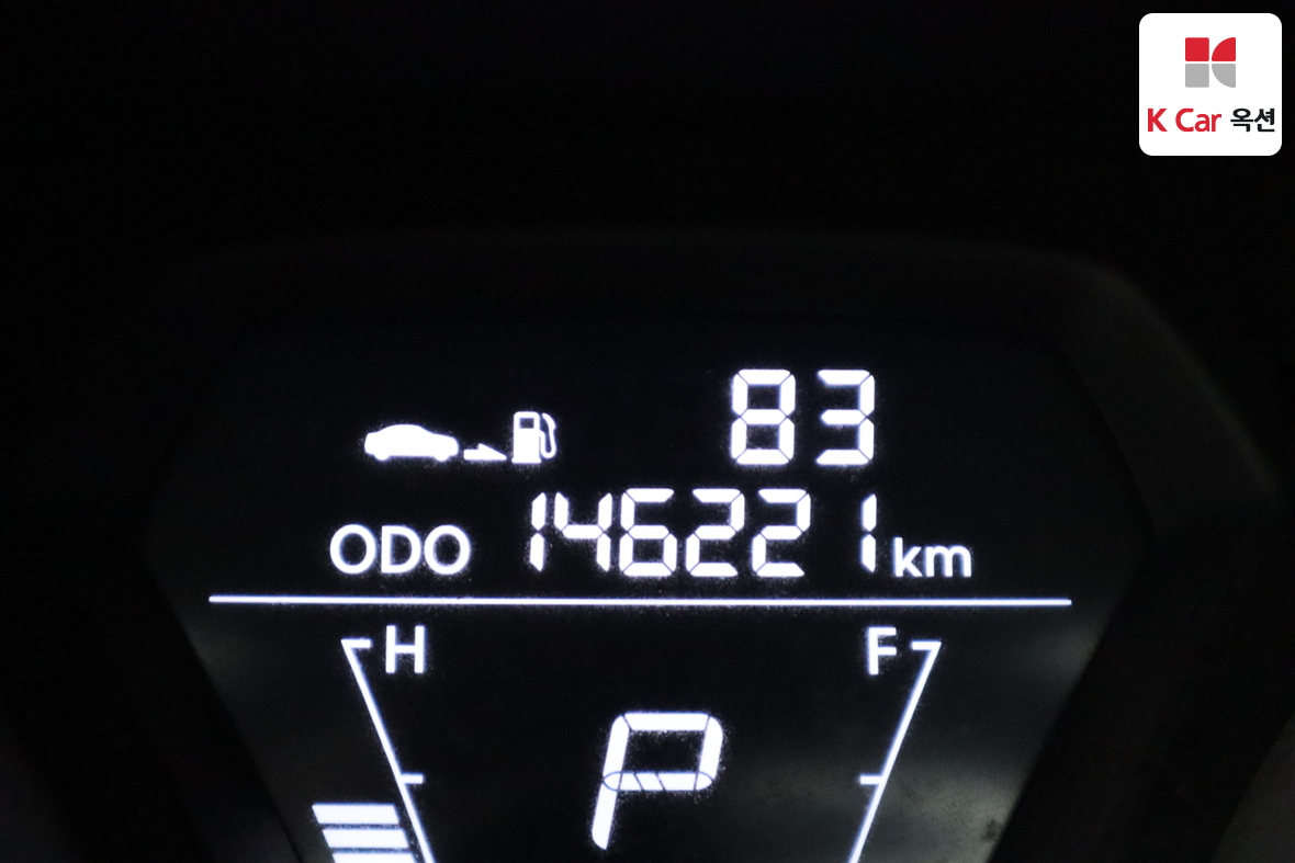 Hyundai Elantra 2011 - Image 4