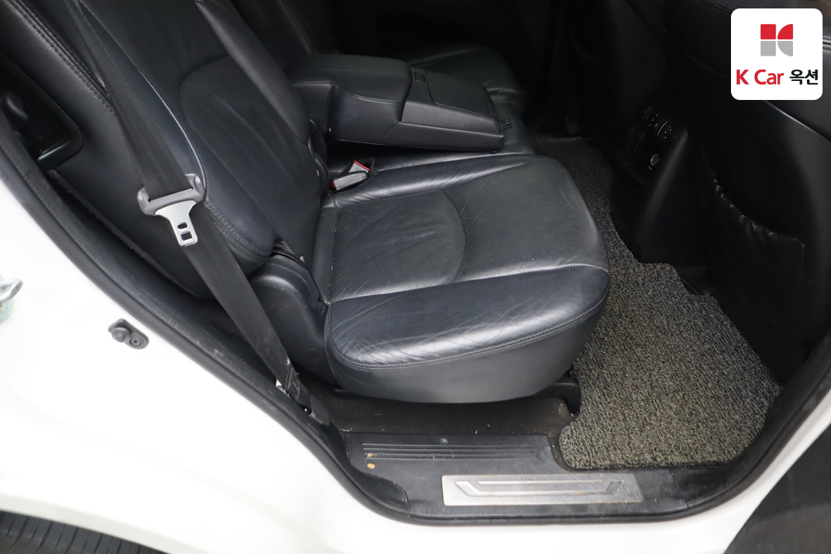 Kia Mohave 2012 - Image 30