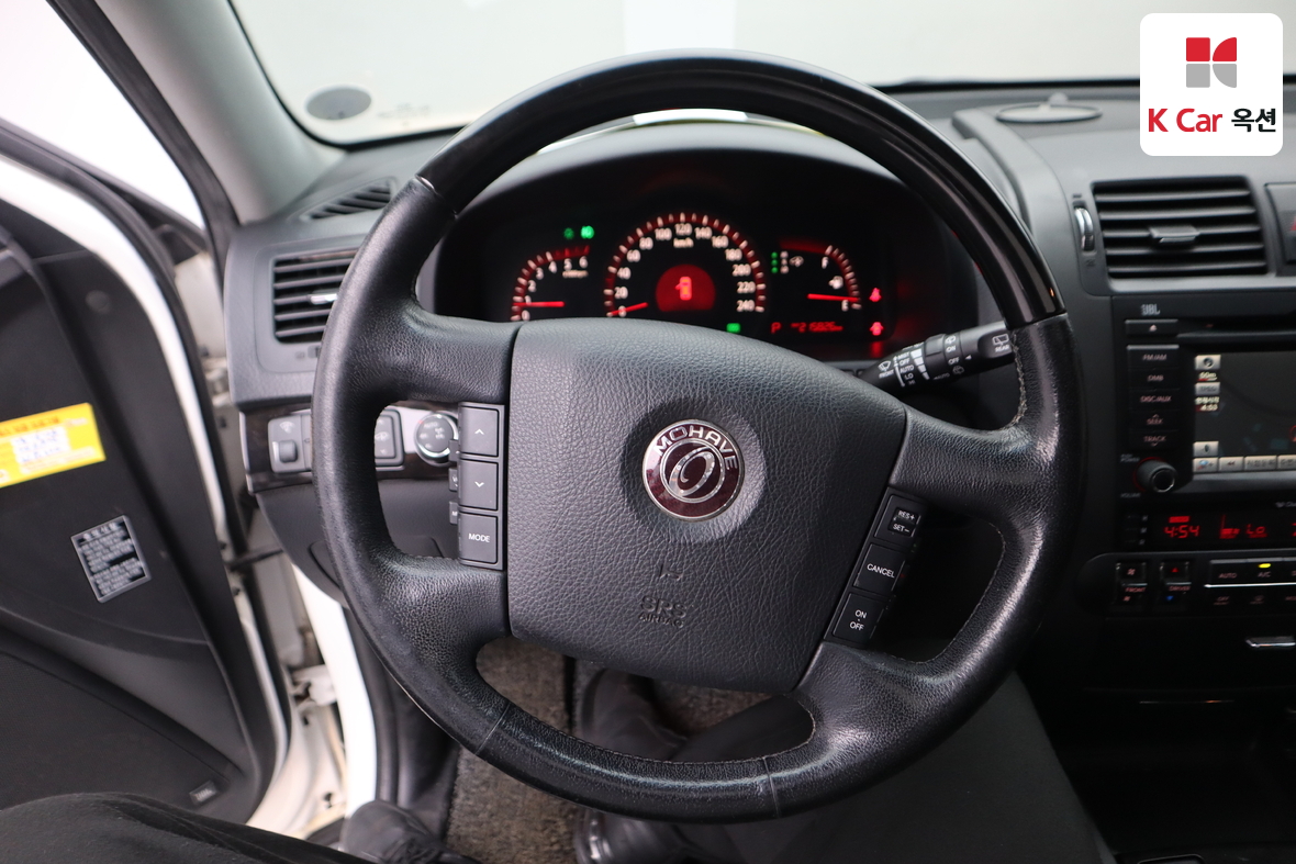 Kia Mohave 2012 - Image 10