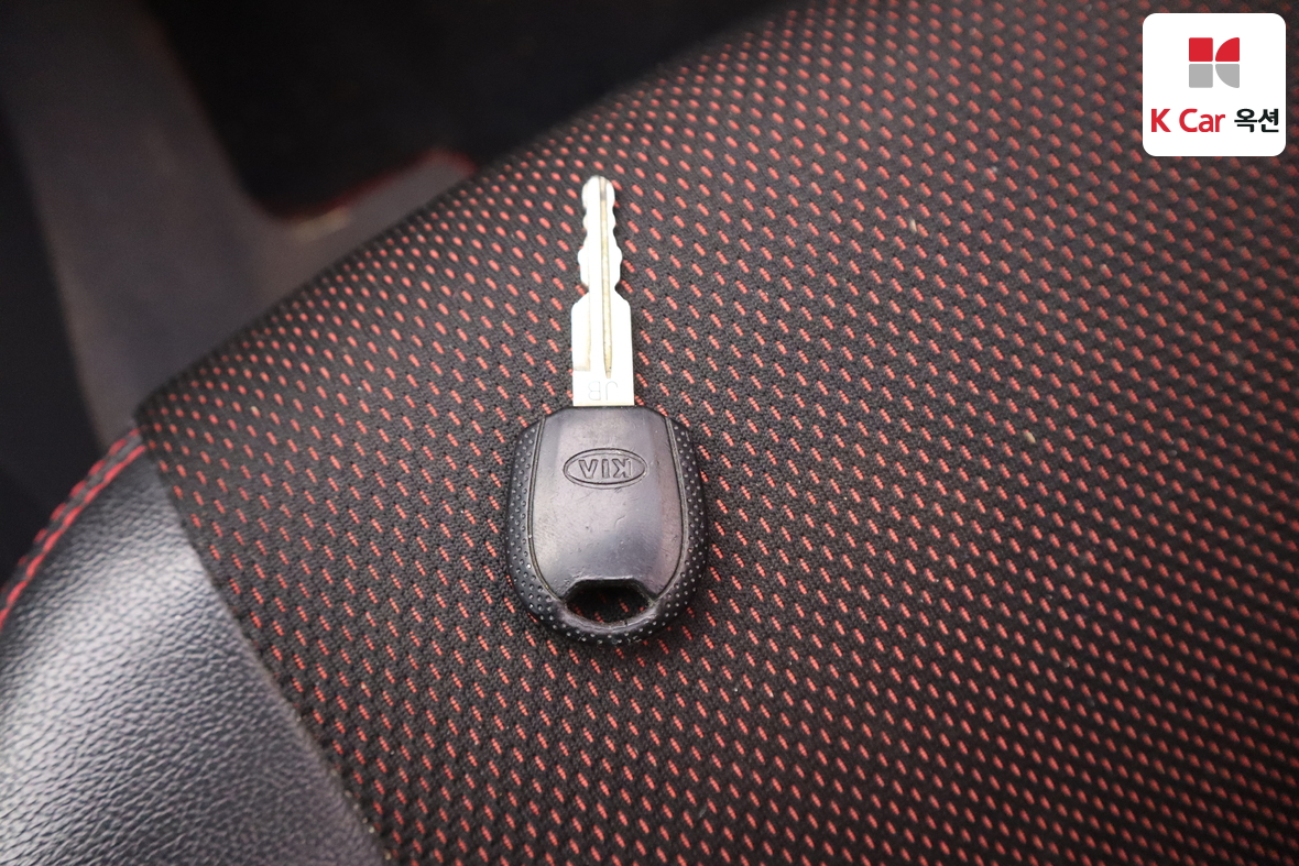 Kia Pride 2009 - Image 17