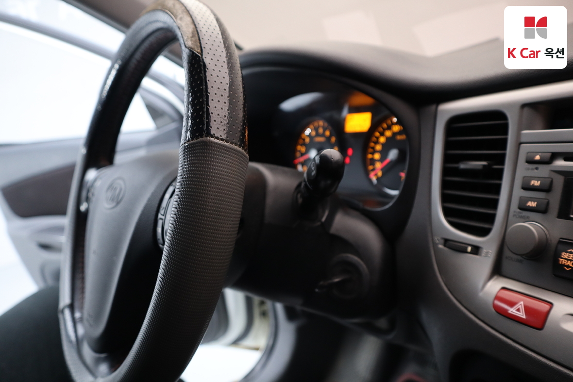 Kia Pride 2009 - Image 11