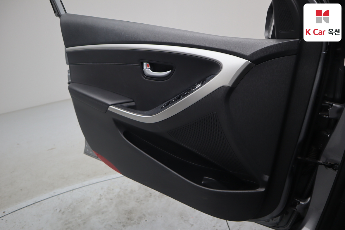 Hyundai i30 2014 - Image 8