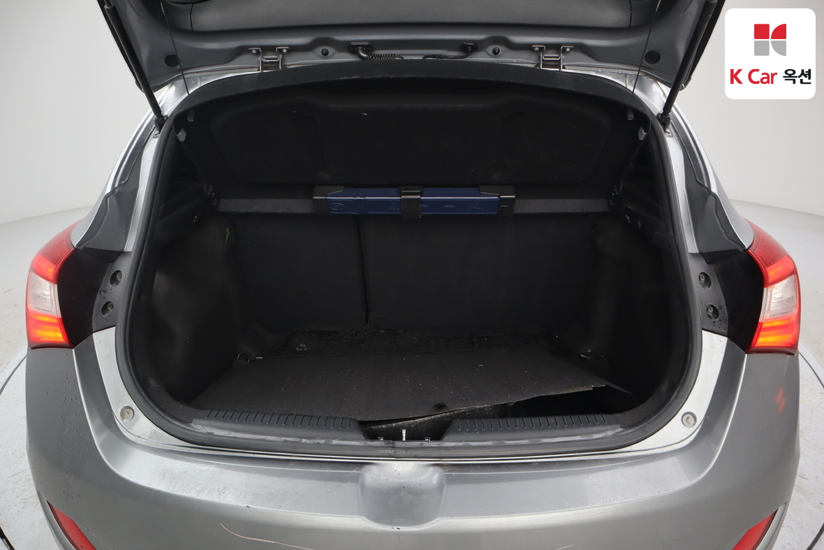 Hyundai i30 2014 - Image 23