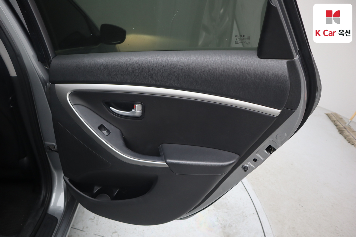 Hyundai i30 2014 - Image 25