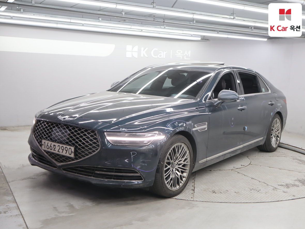 هيونداي جينيسيس G90