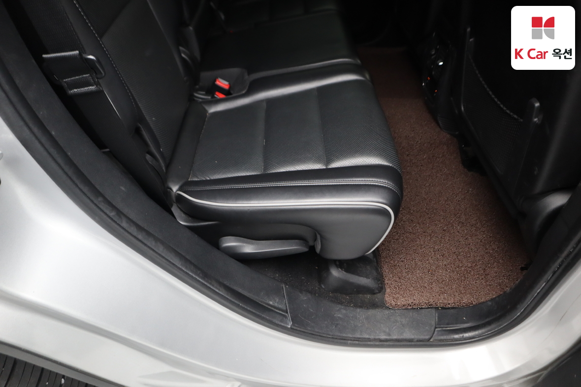 جيب جراند شيروكي 2011 - صورة 32