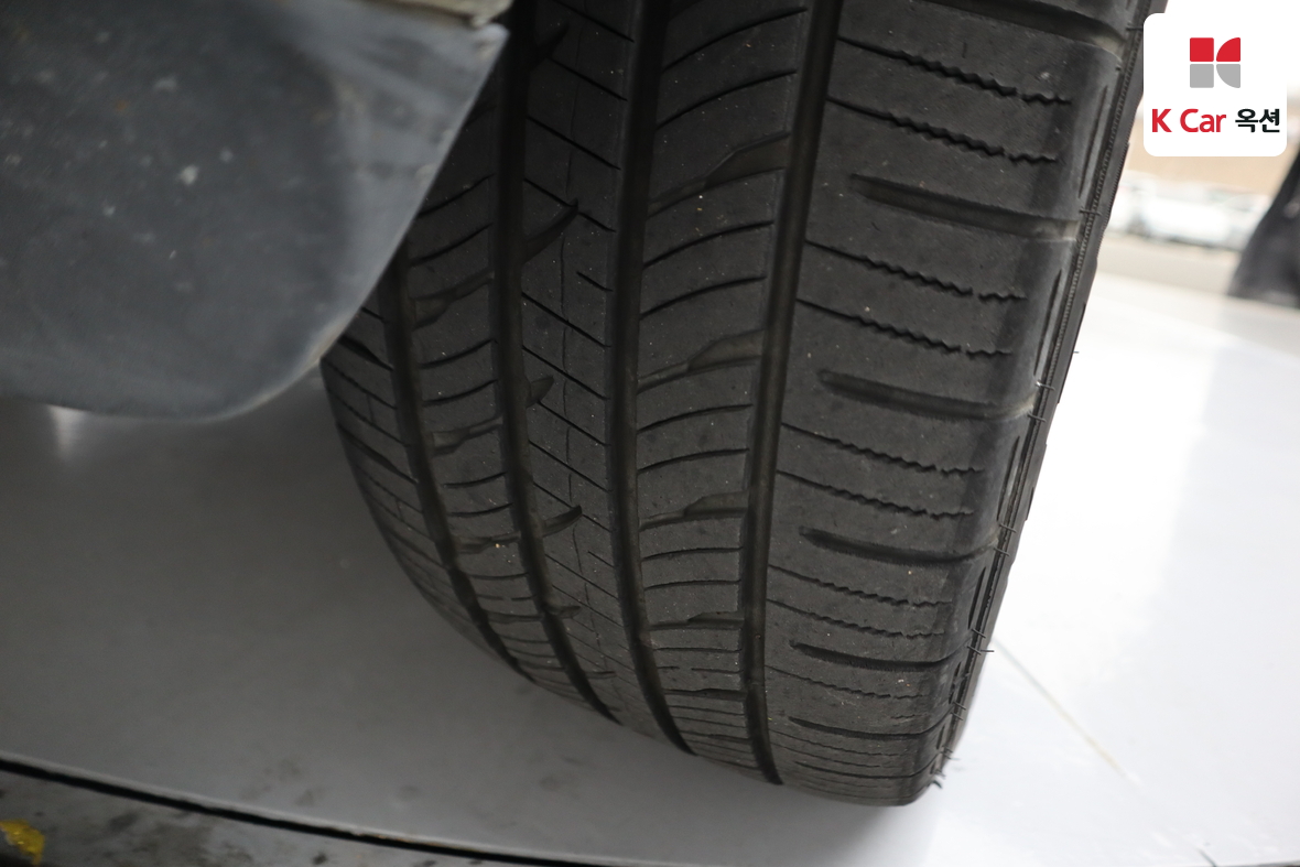 جيب جراند شيروكي 2011 - صورة 36