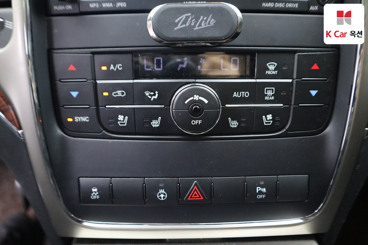 جيب جراند شيروكي 2011 - صورة 15