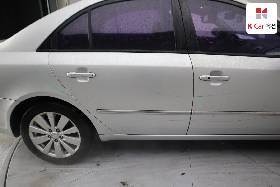 هيونداي سوناتا 2008 - صورة 35