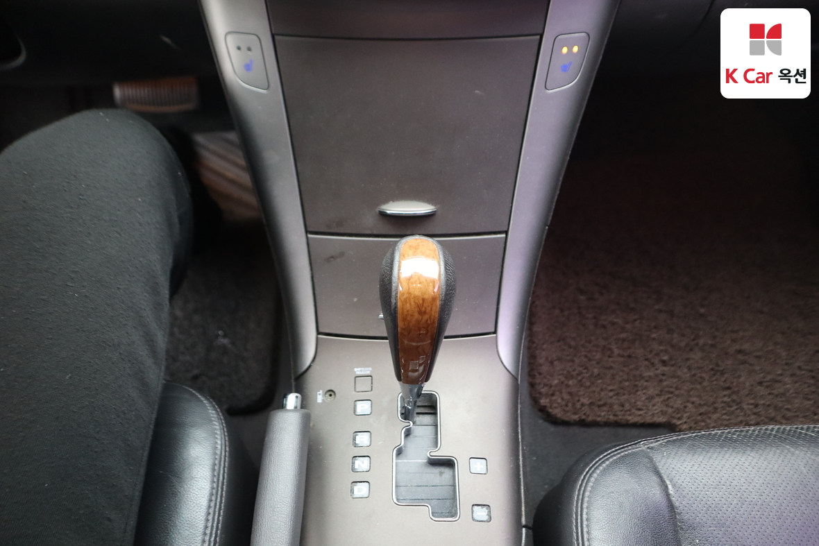 هيونداي سوناتا 2008 - صورة 15