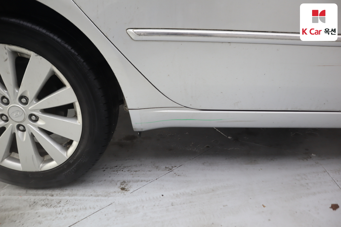 هيونداي سوناتا 2008 - صورة 36