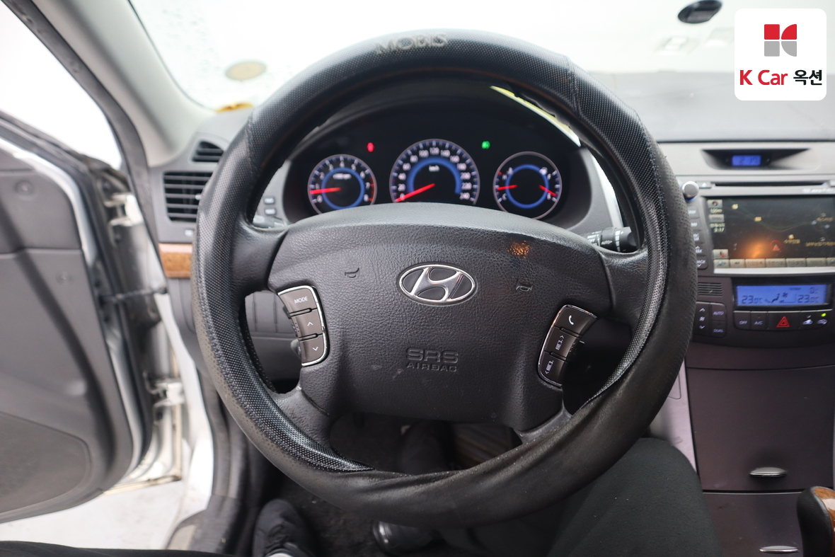 هيونداي سوناتا 2008 - صورة 10