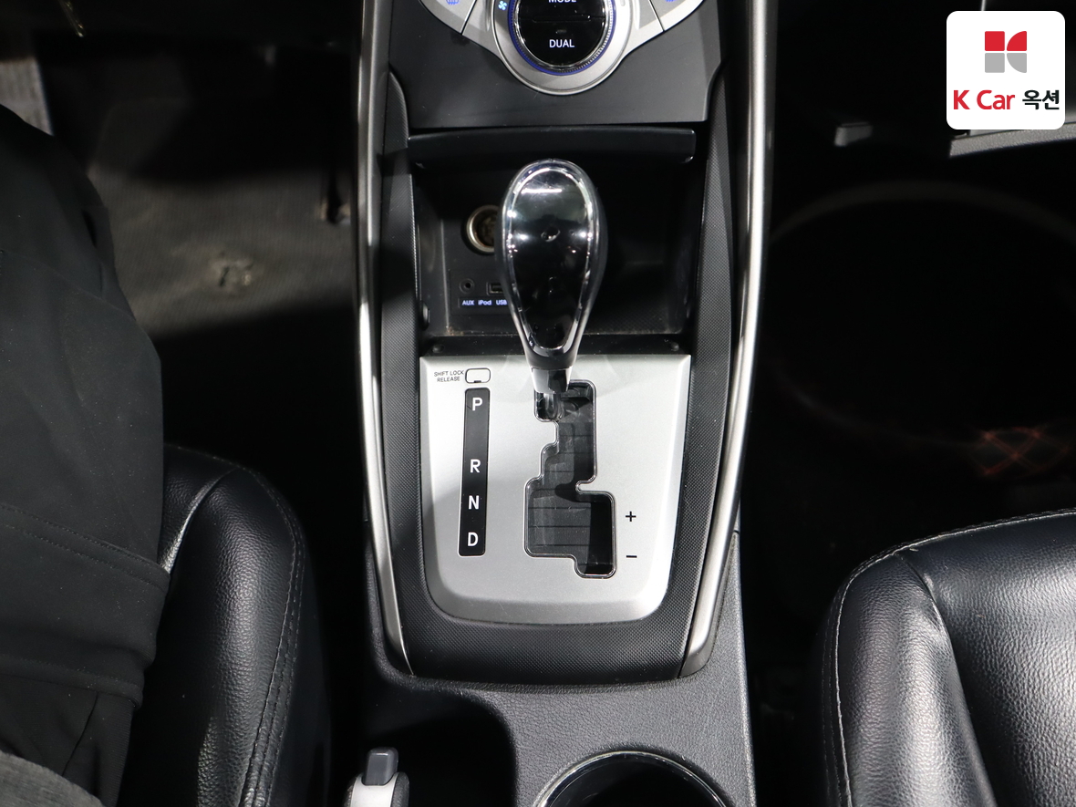 현대자동차 아반떼 2012 - 이미지 16