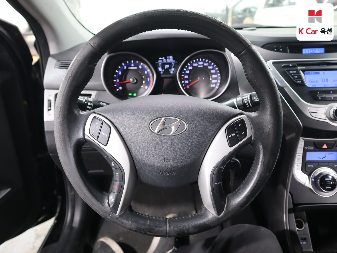 현대자동차 아반떼 2012 - 이미지 10