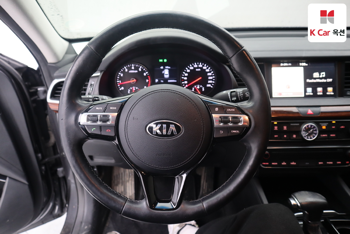 كيا K7 2016 - صورة 10