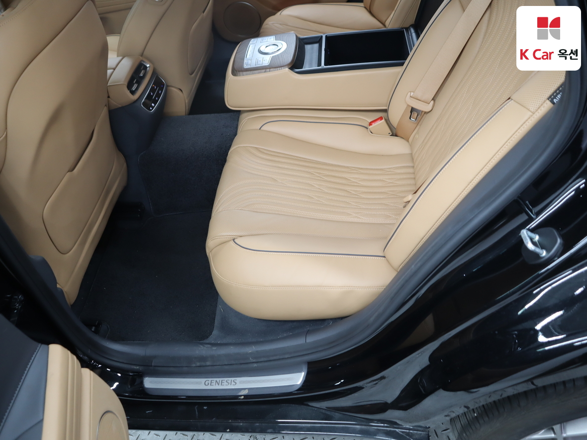 Genesis G80 2022 - Image 22