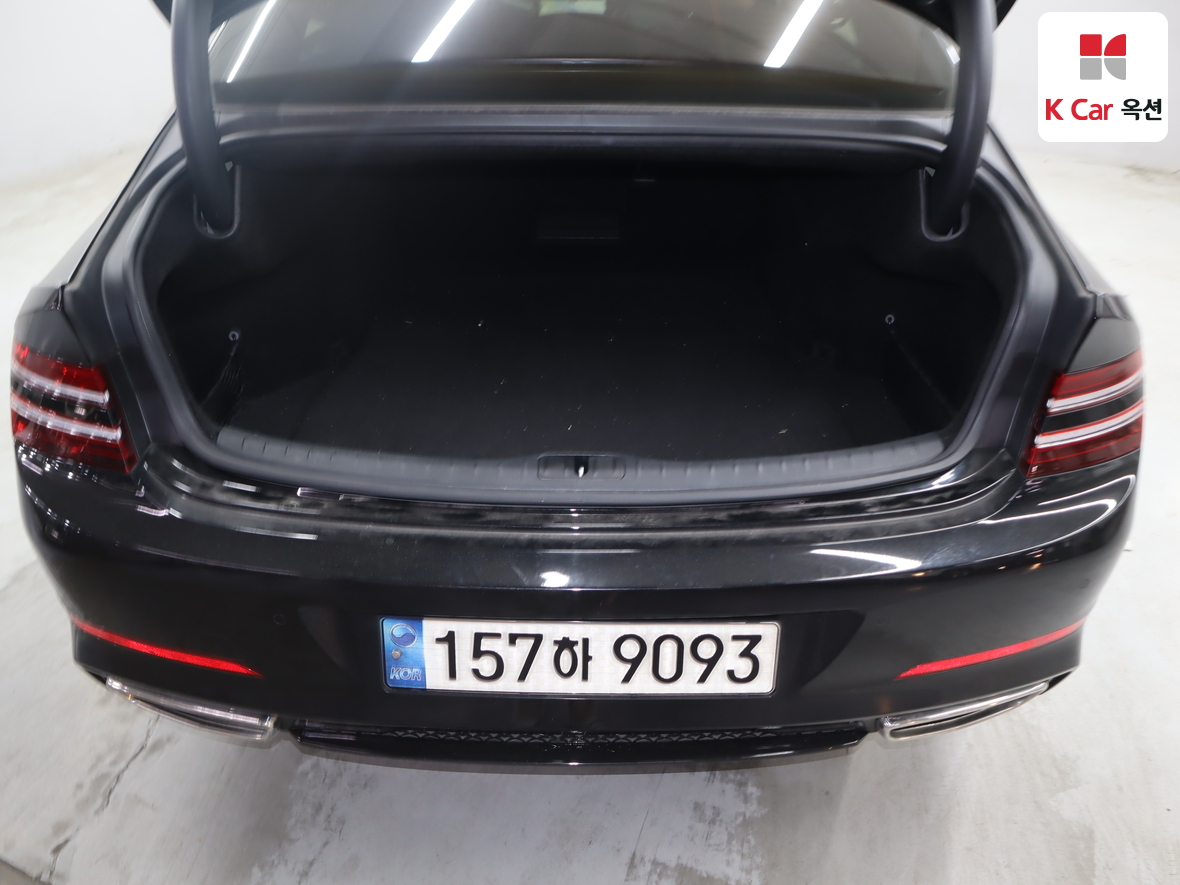 Genesis G80 2022 - Image 24