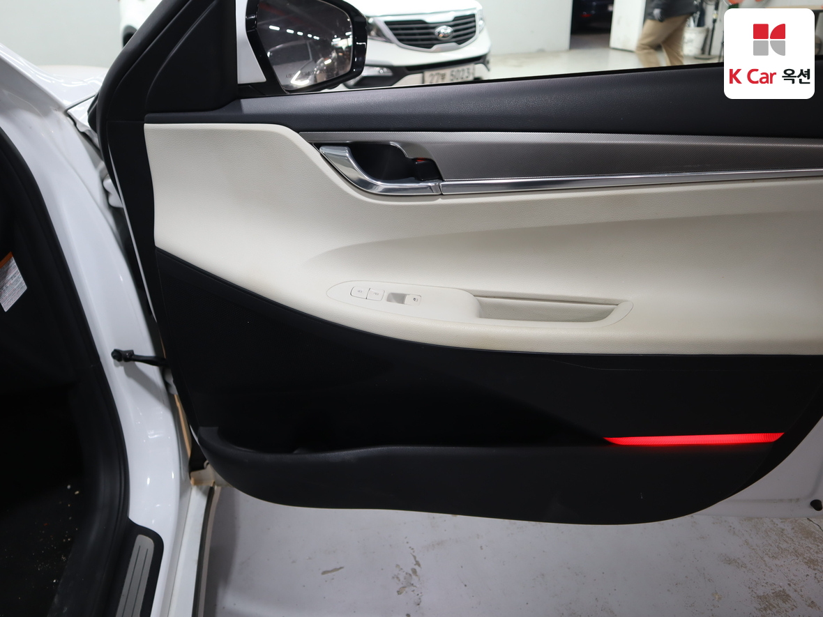 Hyundai Grandeur 2022 - Image 29