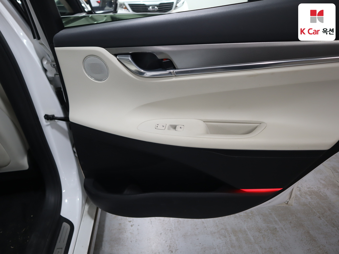 Hyundai Grandeur 2022 - Image 27