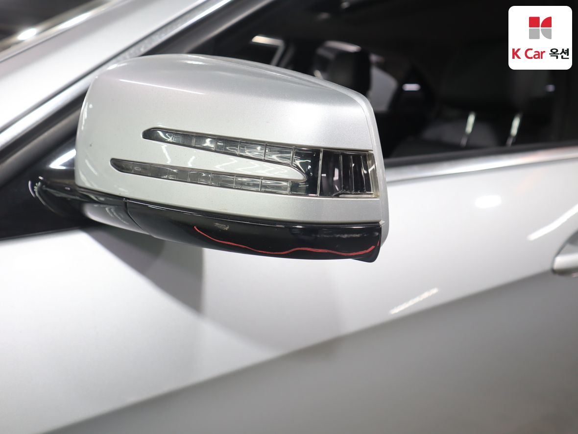 مرسيدس بنز إي كلاس 2011 - صورة 40