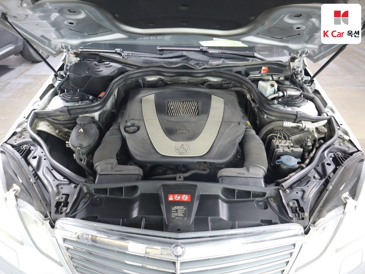 مرسيدس بنز إي كلاس 2011 - صورة 36