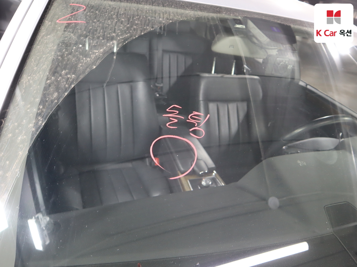 مرسيدس بنز إي كلاس 2011 - صورة 38