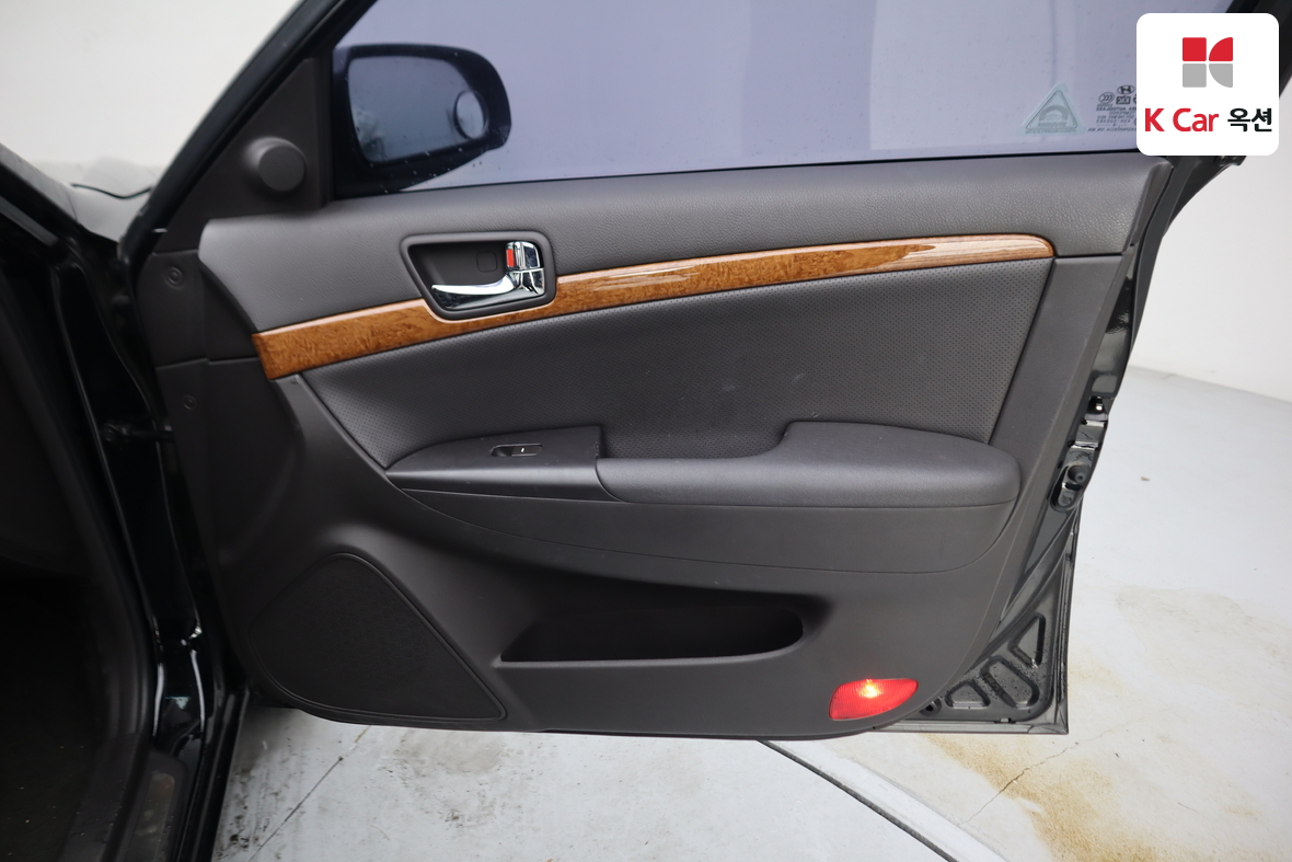 هيونداي سوناتا 2008 - صورة 26