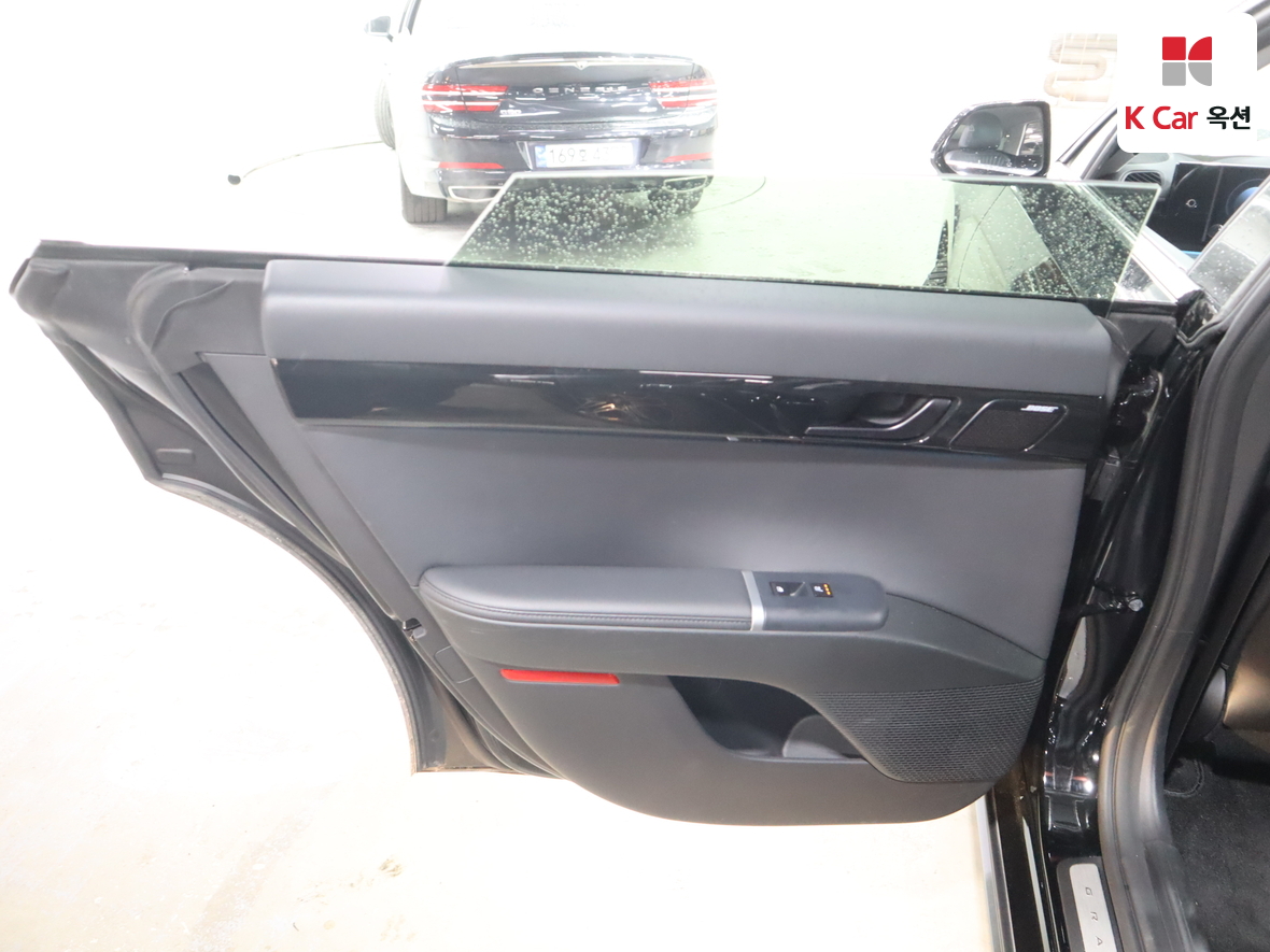 هيونداي أزيرا 2023 - صورة 22