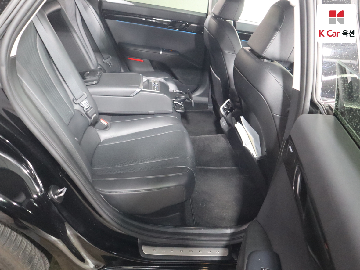 هيونداي أزيرا 2023 - صورة 29