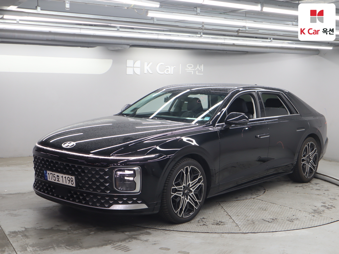 هيونداي أزيرا 2023 - صورة 1