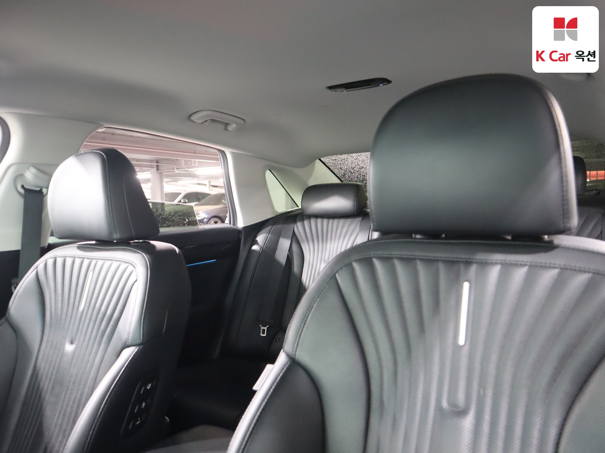 هيونداي أزيرا 2023 - صورة 19