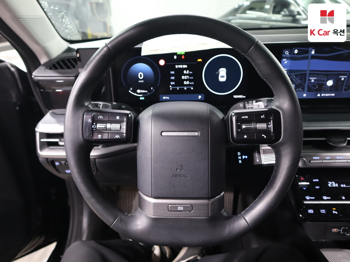 Hyundai AZERA 2023 - Image 10