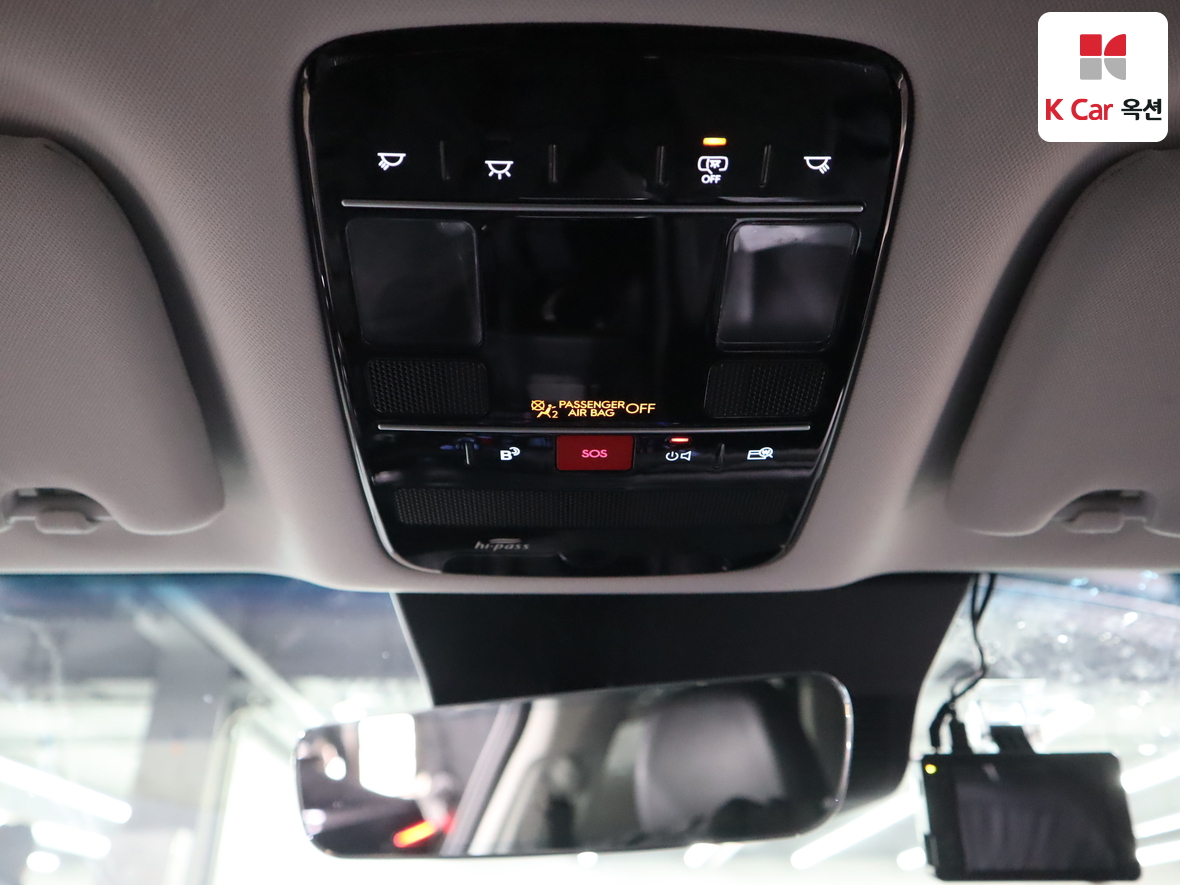 Hyundai AZERA 2023 - Image 12