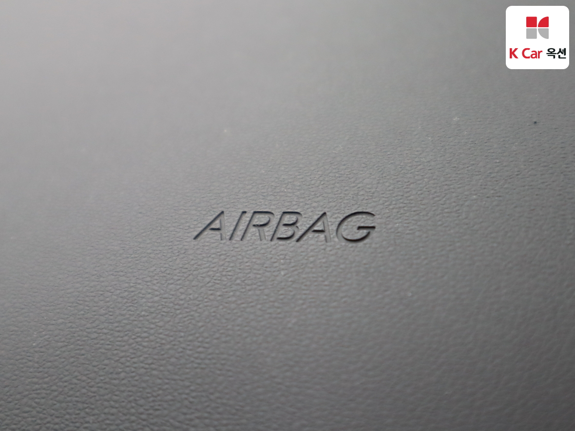 Hyundai AZERA 2023 - Image 31